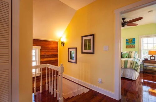 Meadows House | Historic House, Gorgeous Porch, Great Location, See 5 Star Reviews