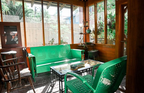 New Orleans House | HISTORIC NEIGHBORHOOD beautifully furnished, Walk/Bike/public transportation