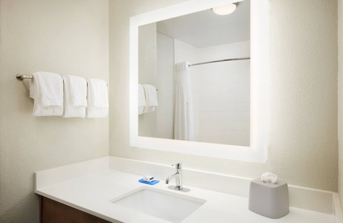 Callaway Hotel | Holiday Inn Express Hotel & Suites Panama City-Tyndall by IHG