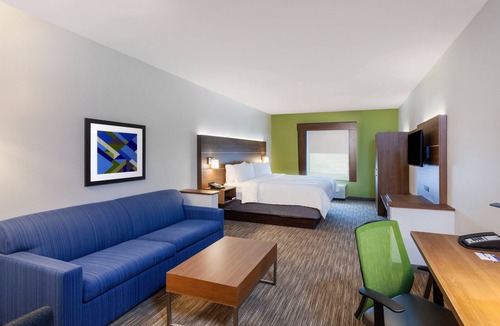 Lakeview  Jefferson County Hotel | Holiday Inn Express Hotel & Suites PORT ARTHUR by IHG