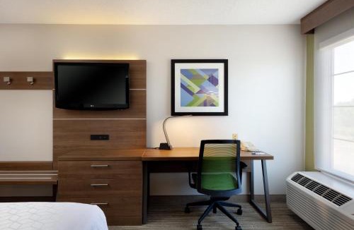Harold Hotel | Holiday Inn Express & Suites Milton East I-10 by IHG