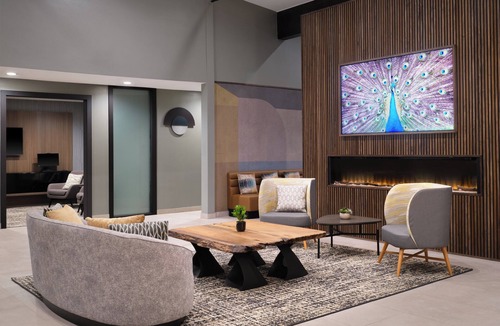 Gonzales Hotel | Holiday Inn Gonzales by IHG
