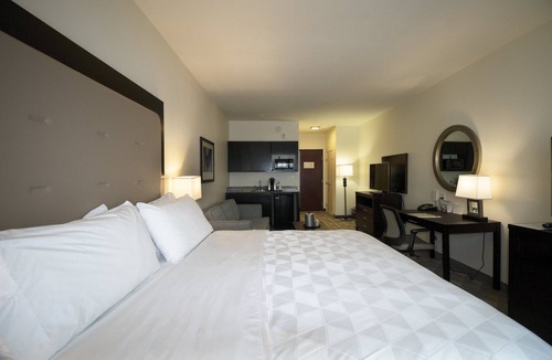 Hammond Hotel | Holiday Inn Hammond by IHG