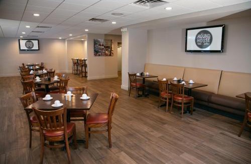 Metairie Hotel | Holiday Inn Metairie New Orleans by IHG