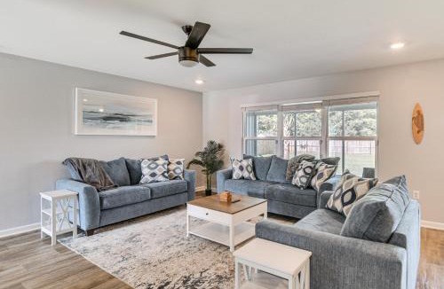Foley House | Home 12 Mi to Gulf Shores Beach & Boardwalk!