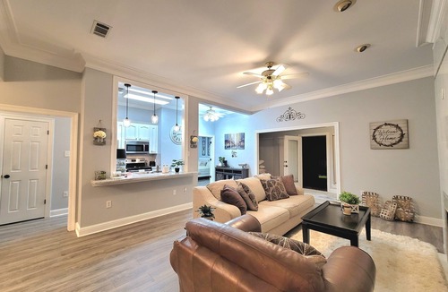 Denham Springs House | Home away from home!