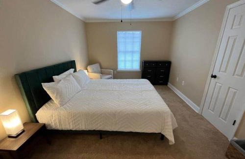 Flowood Apartment | Home Away From Home
