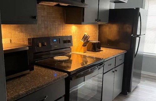 Slidell Condo | Home Away From Home 2-bedroom condo with AC in charming Slidell
