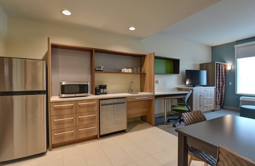 Upper Grand Lagoon Hotel | Home2 Suites by Hilton Panama City Beach, FL