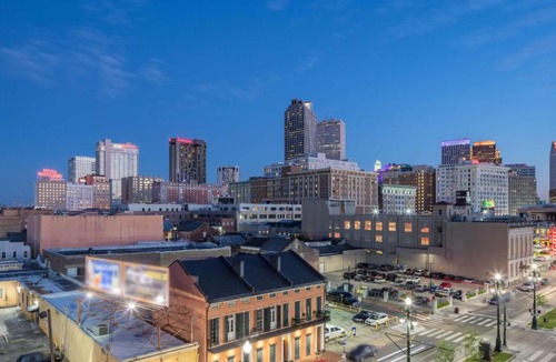 French Quarter Hotel | Homewood Suites By Hilton New Orleans French Quarter