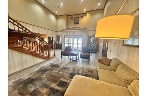 Pineville Hotel | Hotel Pineville & Conference Center Alexandria I-49