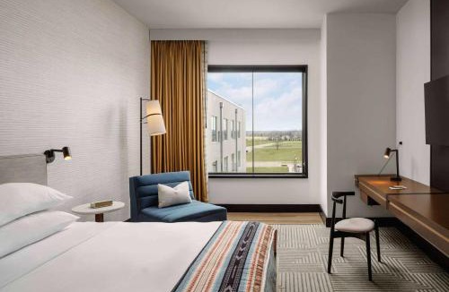 Tupelo Hotel | Hotel Tupelo, a Wyndham Hotel