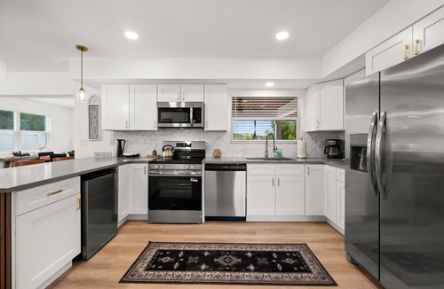 Port Charlotte - Charlotte Harbor House | HotTub, Pool, Sauna, Roof Top Deck, Mini Golf, Bowling, Game room, Exercise room