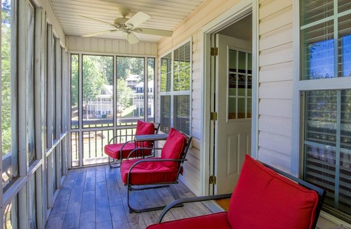 Leesburg House | House #05 Reel'M Inn (No Pets) Private Pier