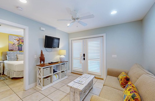 Rosemary Beach House | House ∙ 1 bedroom ∙ 4 guests