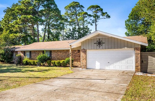 Fort Walton Beach House | House ∙ 2 bedrooms ∙ 6 guests