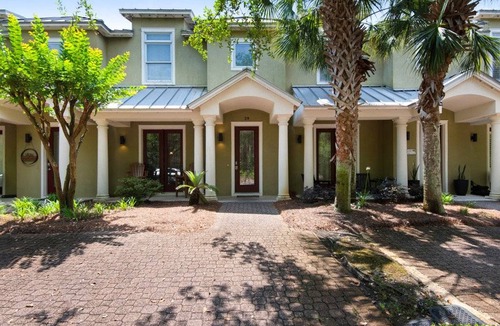 Gulf Place House | House ∙ 3 bedrooms ∙ 6 guests