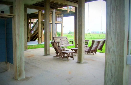Crystal Beach House | House ∙ 3 bedrooms ∙ 8 guests