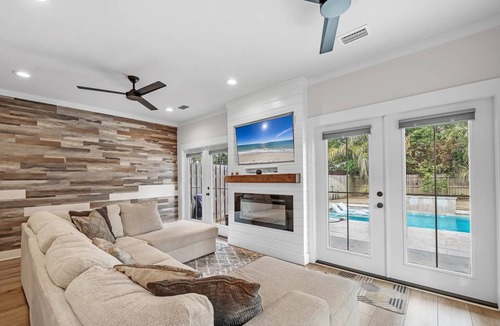 Southeast Pensacola House | House ∙ 3 bedrooms ∙ 7 guests