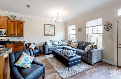 Crescent Beach House | House ∙ 4 bedrooms ∙ 8 guests