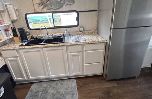 Venice Boat Rental | Houseboat in Venice Marina