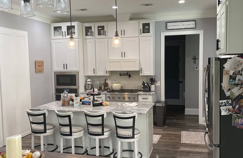 Ocean Springs House | HUGE 4-bedroom House in tranquil Ocean Springs with Pool and outdoor Kitchen