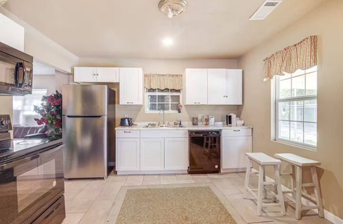 Poplar Grove House | Hunting & Fishing Retreat in Marvell!