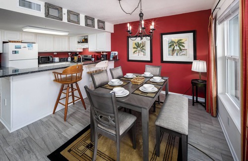 Fort Walton Beach Condo | IBR 7004: Feel the Sand Between Your Toes! Lavish retreat location!