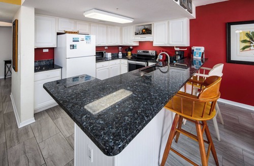 Fort Walton Beach Condo | IBR 7004: Feel the Sand Between Your Toes! Lavish retreat location!
