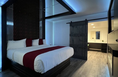 Jackson Hotel | Imperial Suites - Adults Only