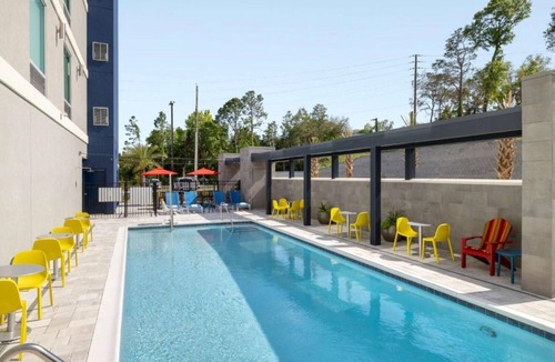 Niceville House | In Niceville, close to Eglin Air Force Base
