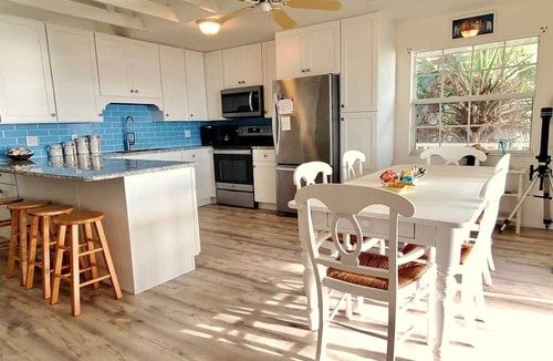 Placida Cottage | Incredible Beach Front Cottage with Gorgeous Sea Views for a Peaceful Escape on Little Gasparilla Island, Florida