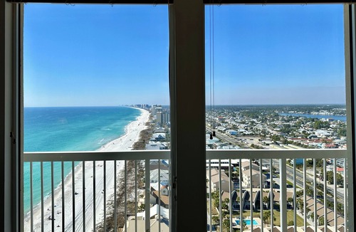 Lower Grand Lagoon Condo | Incredible Penthouse Breathtaking Views WiFi Parking Garage 2 Pools & Spas Gym