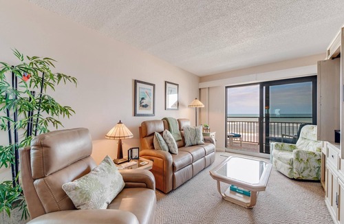 Ormond Beach Condo | Indies House 408 | Ocean-View + Pool Access