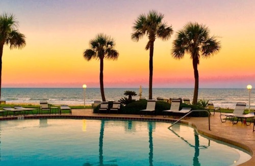 Ormond Beach Condo | Indies House 502 | Stunning Getaway