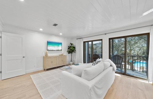 Inlet Beach Apartment | Inlet Dunes 205 Condo