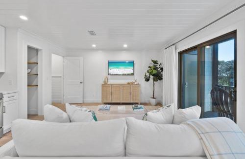 Inlet Beach Apartment | Inlet Dunes 205 Condo