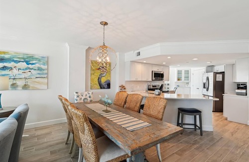 Holiday Isle Condo | Inlet Reef 301 is an absolutely stunning 3 BR - completely remodeled Gulf Front