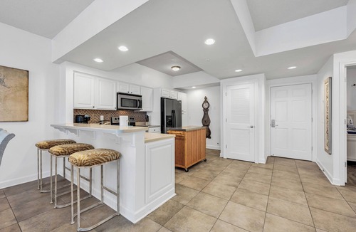 Clipper Cove Condo | Inn at Crystal Beach 510B by Salt Water Vacations