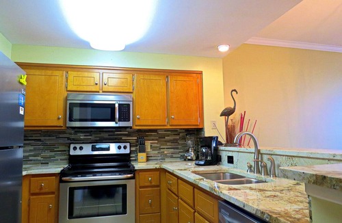 Dauphin Island Condo | Inn at Dauphin Island 212 Family Friendly Sleeps 8 with Great Views!