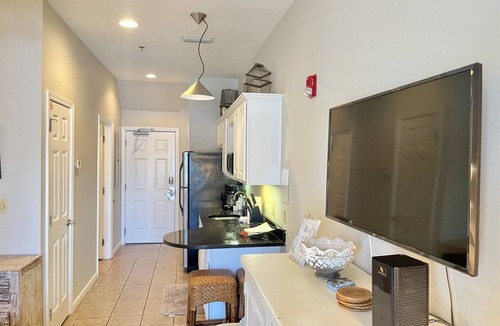 Rosemary Beach Condo | Inn at Seacrest - Community pool and 2 FREE bikes - `Nestled Inn`