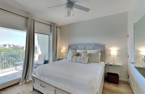 Rosemary Beach Condo | Inn at Seacrest #303 - Seaside Sunrise | Luxe Studio, Resort Amenities + 2 Bikes