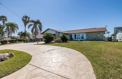 Flor-a-mar House | Intercoastal Luxe Retreat in NPR - Indoor pool!
