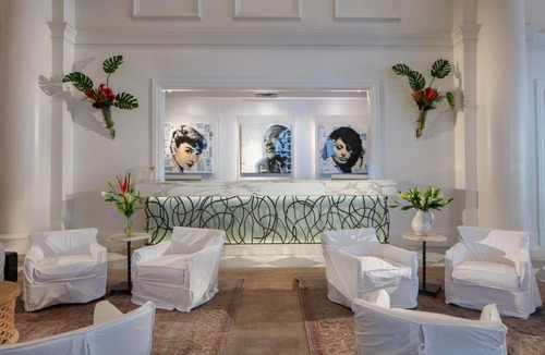 Central Business District Hotel | International House Hotel