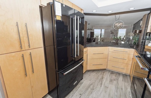 Holiday Isle Condo | IR 402 Is a Gorgeous Gulf Front 2 br/2bath w/washer & dryer