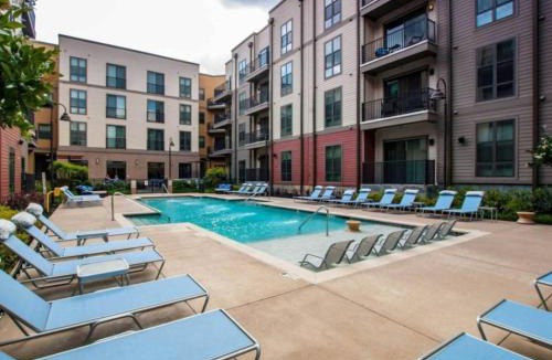 Five Points South Apartment | Iron City Retreat Modern 2BR Stay