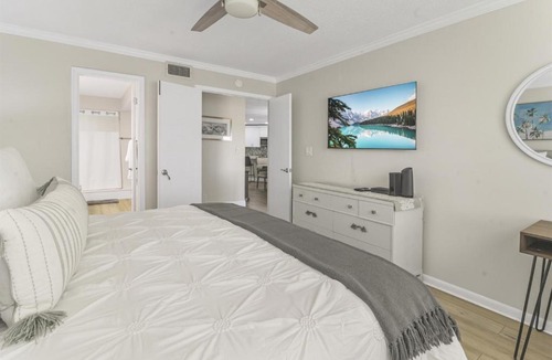 Isla del Sol Apartment | Isla del Sol Condos for Rent
