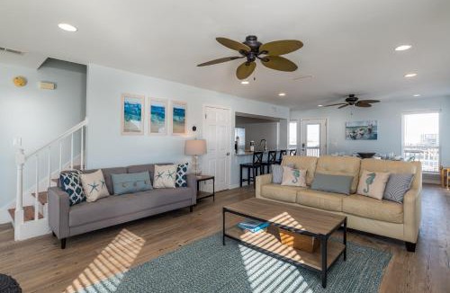 Dauphin Island House | Island Escape - 105 Vargas Ct