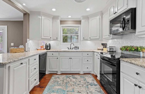 Tougaloo House | Jackson Eastover Home I 3 BR