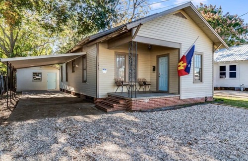 Freetown - Port Rico House | Jefferson Cottage | Walk Downtown & UL Lafayette